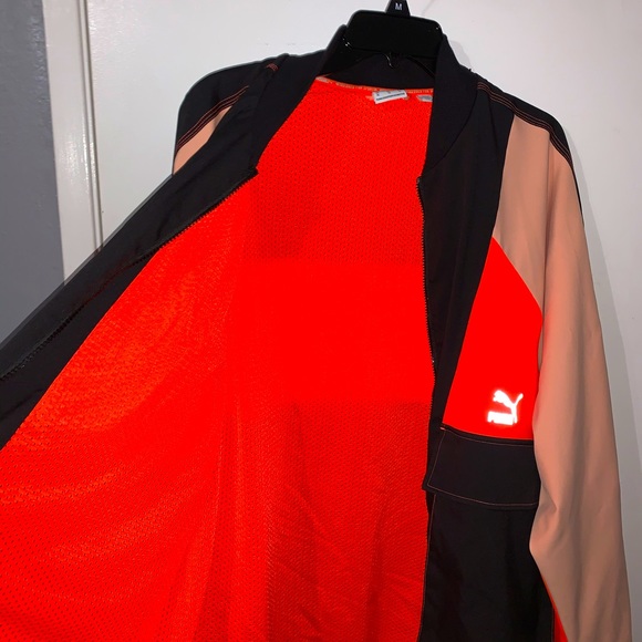 XL Puma Jacket. - Picture 8 of 10